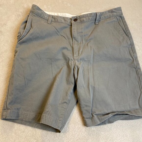 Dockers Mens Shorts 34 Gray Relaxed Fit Chino Cotton Casual Summer Wear - Picture 2 of 8